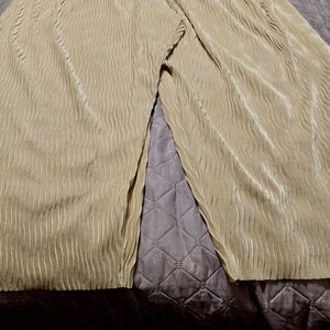 Isaac Mizrahi Cream Wide Leg Pants